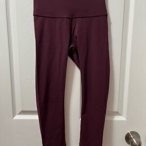 Lululemon Leggings Size 4 - wunder Under